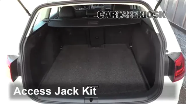 2017 Volkswagen Golf Alltrack S 1.8L 4 Cyl. Turbo Levantar auto Usar el gato para levantar el auto